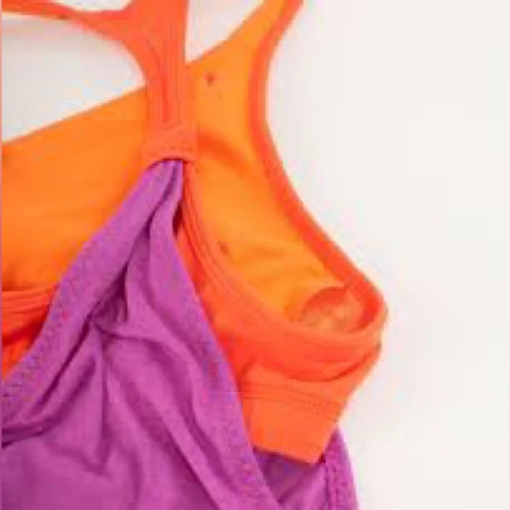 Lululemon Practice Freely Tank
Heathered Ultra Violet / Dazzling SZ 8 EUC - Picture 4 of 11